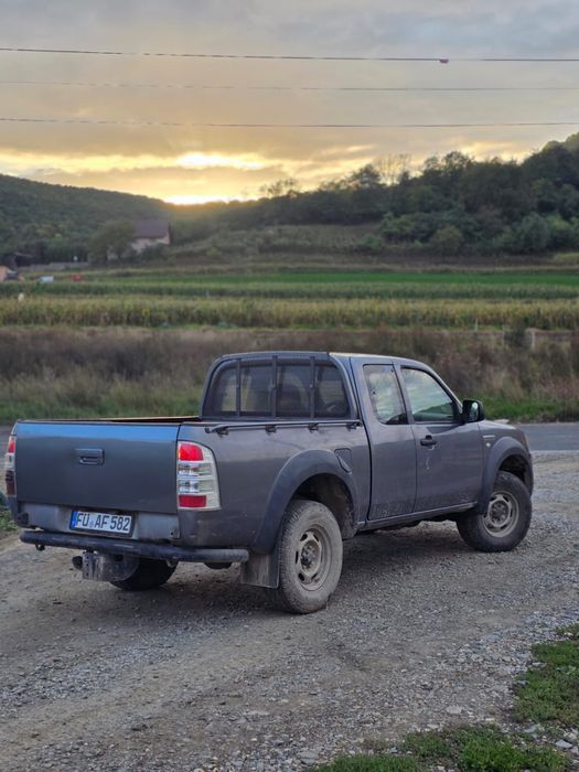 Vând Ford Ranger