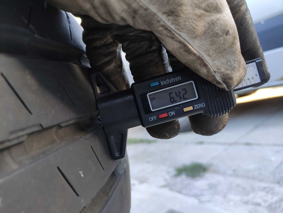 2бр Летни гуми за БУС 205 75 16 С - Continental - DOT 2023