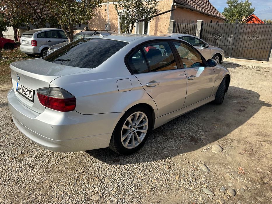 Vând BMW Seria 3 e90 320d 163cp