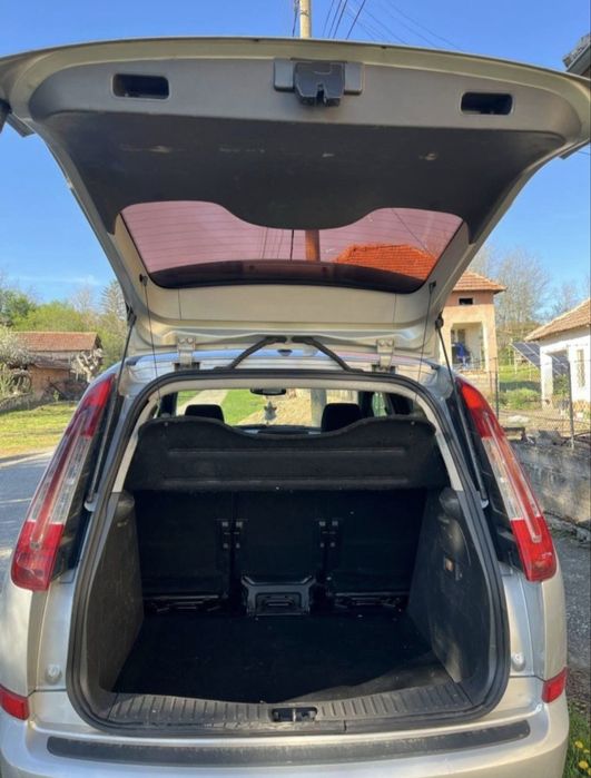 Ford C-Max 2008г обслужен