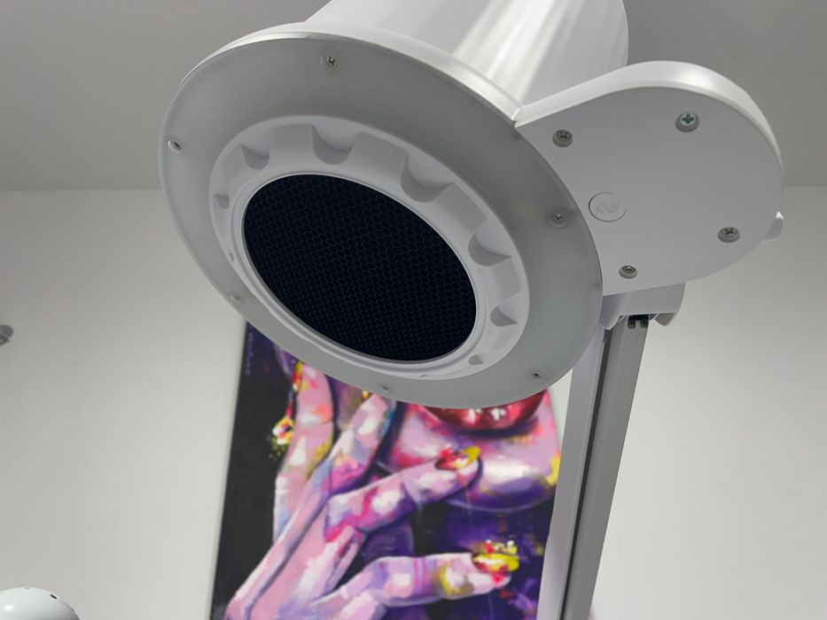 Aspirator nou tip Lampă perfect pentru saloane/ pedichiura