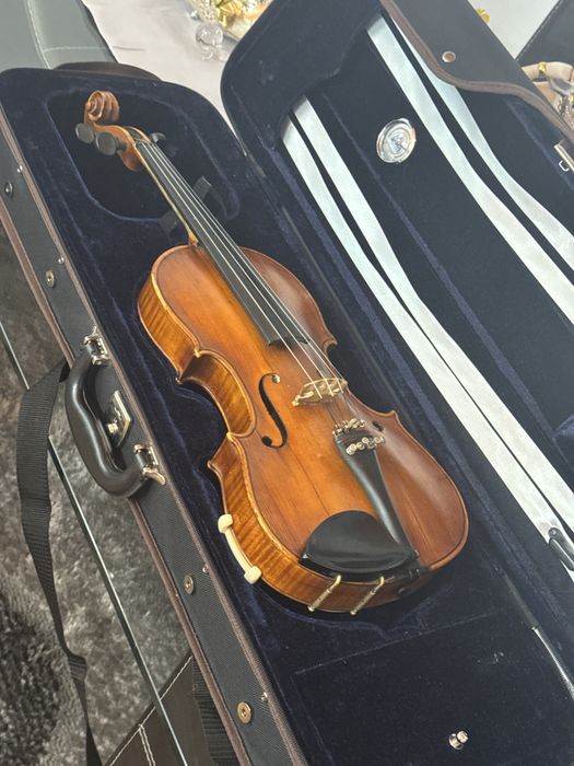 Vioara 4/4 anii 1900