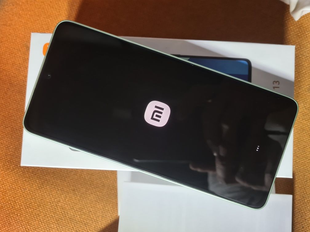 Redmi note 13 8/512gb отс.