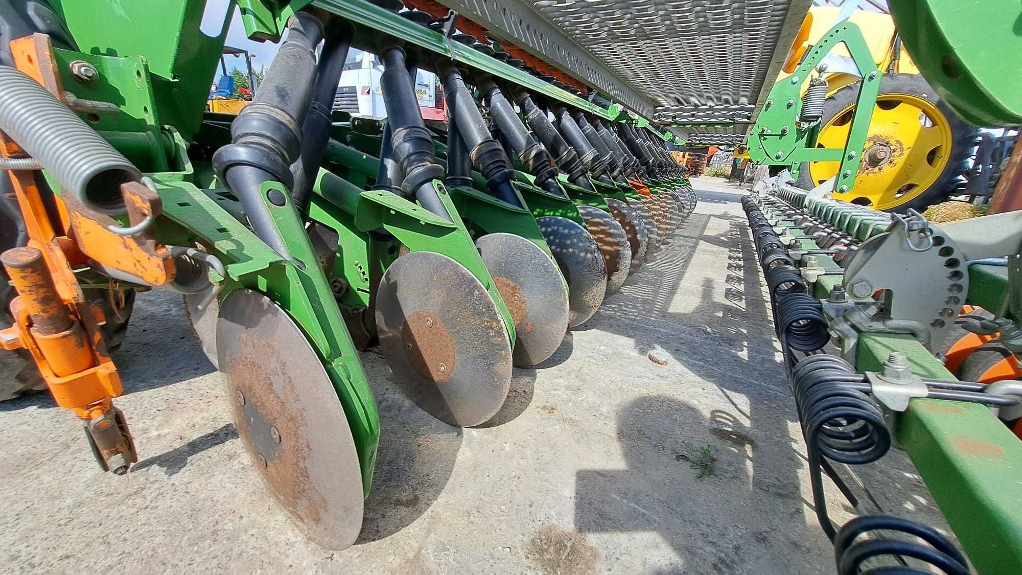 Semanatoare Amazone D9-4000 SUPER 33