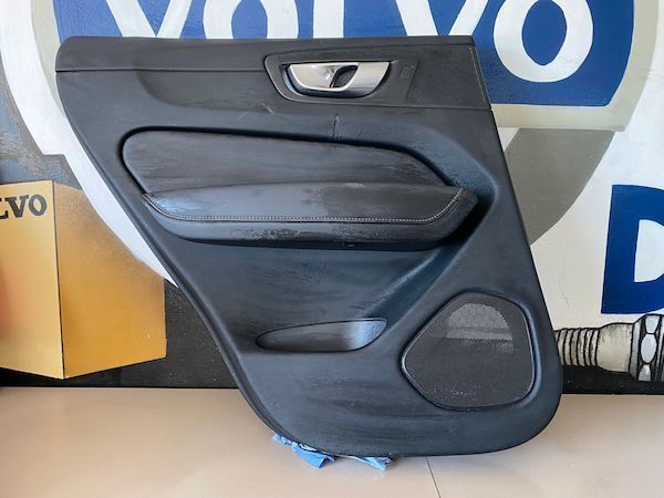 Fata de usa stanga spate VOLVO XC60 2018+ 31446176/30747755