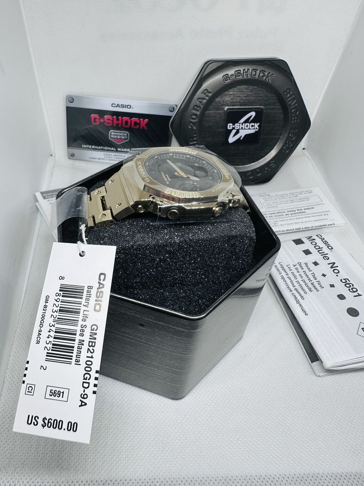 *Чисто нов* Casio G-Shock GM-B2100GD-9ER *Casio Oak* FULL METAL Gold