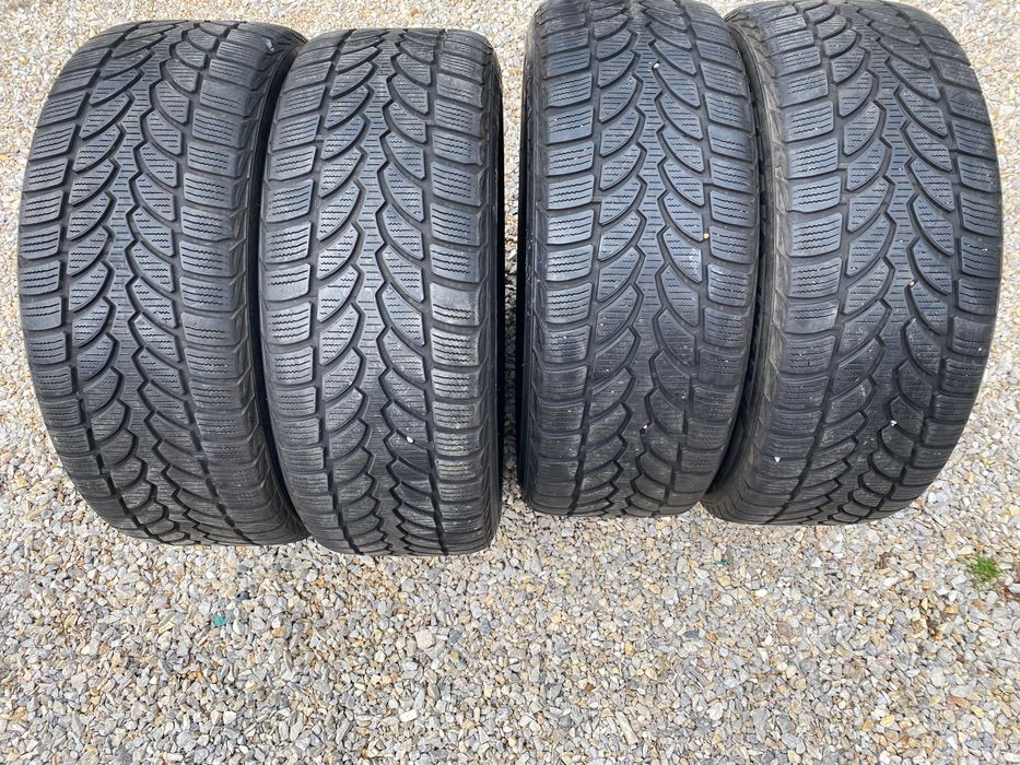 205/55/16 Бриджстоун Зимни