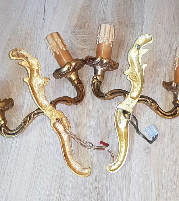 Чифт старинни бронзови аплици в стил Луи 15