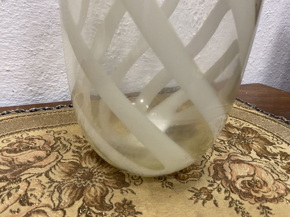 Италианска ваза от стъкло