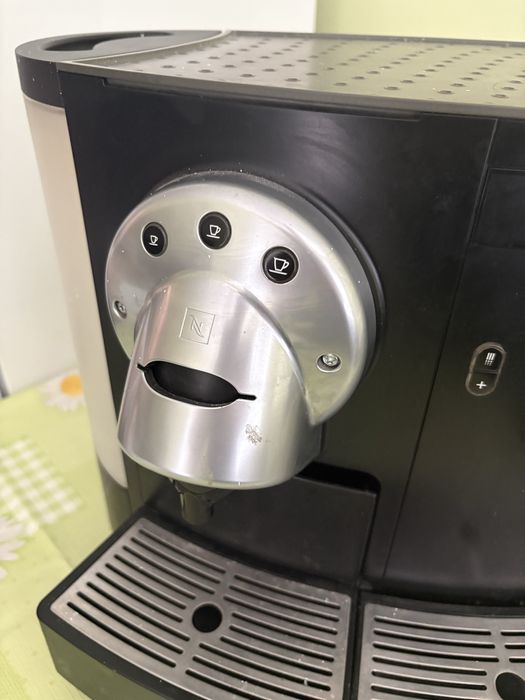 Кафе машина Nespresso СПЕШНО!!