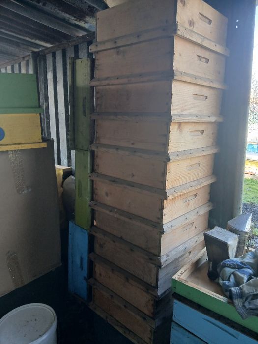 Магазини за кошери