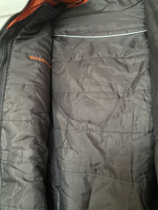 Непромукаемо яке за момче