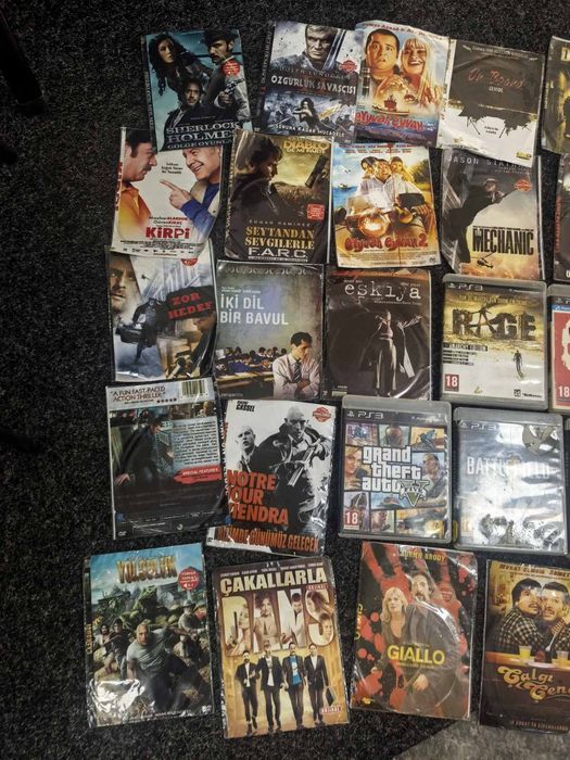 Плейстейшън  3 с игри и филми