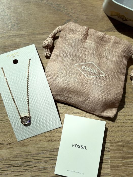 Дамско колие Fossil