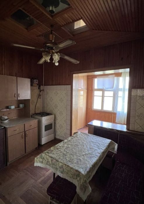 Продаётся на А.Югнаки 3ком