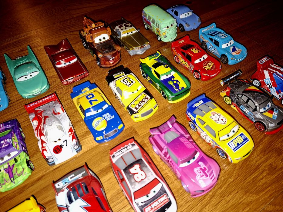 Masinute metalice Cars Disney Mattel