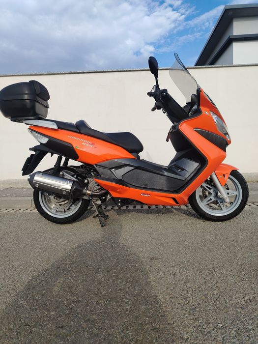 Scuter Malaguti Madison 3 250