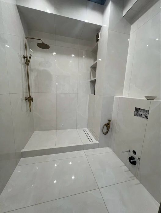 Кафелщик мастер уста