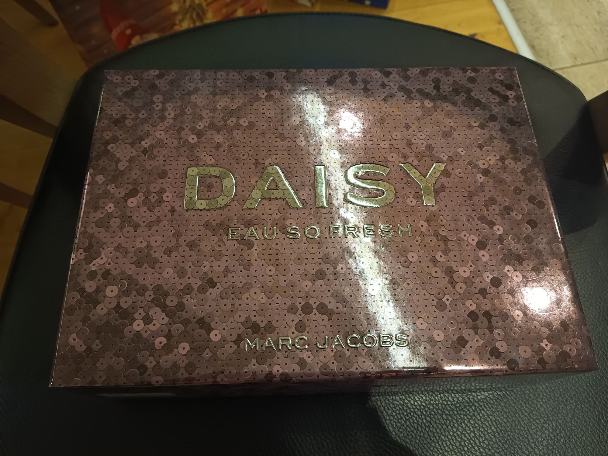 DAISY Eau So Fresh