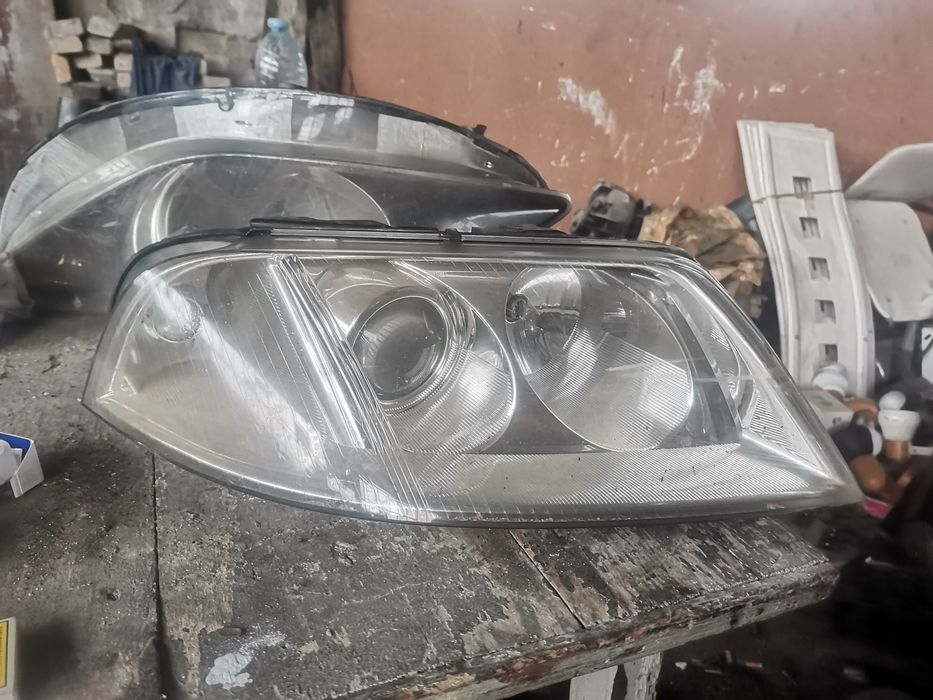 Оргинален Десен фар за Пасат 5 passat vw 5