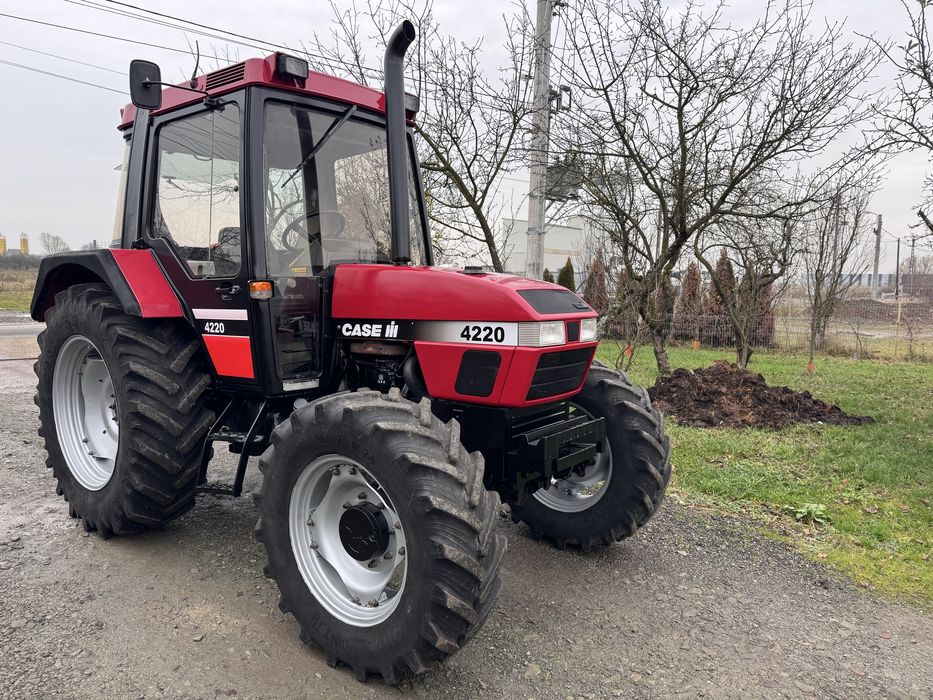 Tractor Case 4220