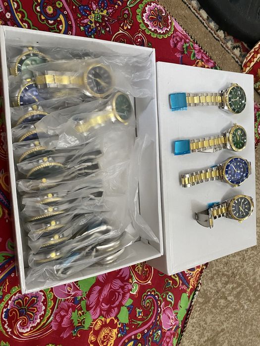 Часы        часы