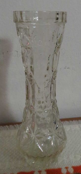 Ваза, прозрачна, кристална