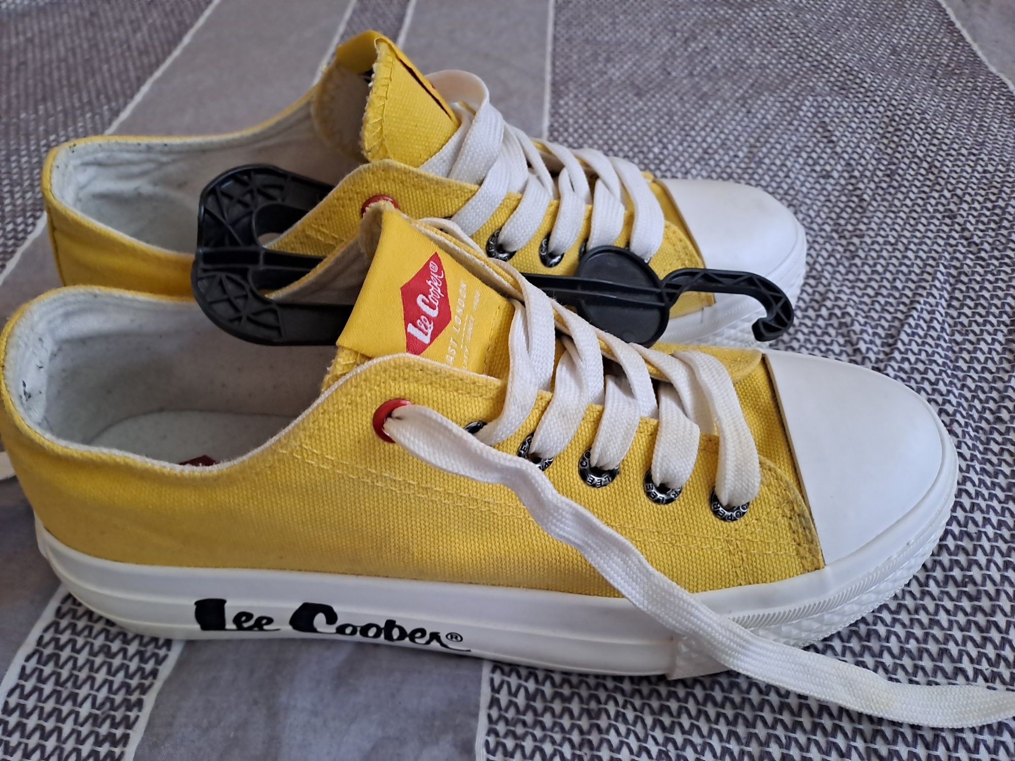 Кецове Lee Cooper