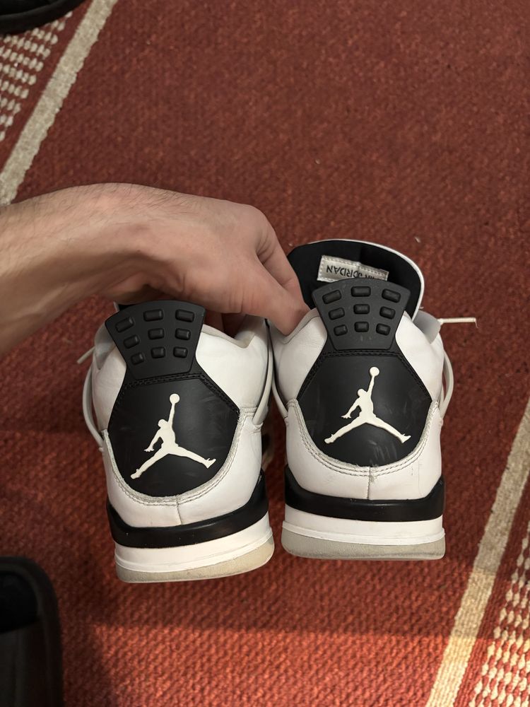 Jordan 4 Military Black