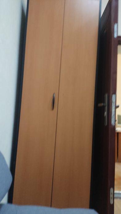 Шкафы 70 ширина,  высота 2.00 цена 10000тг