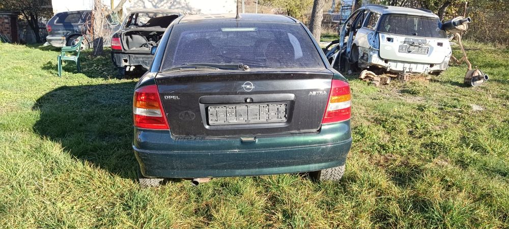 Продавам Opel Astra 2.0d. 86 HP. На части