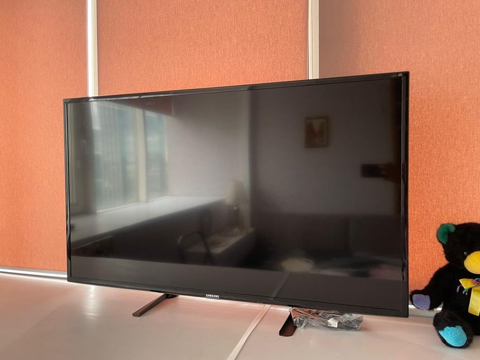 Телефизор Samsung Dnie