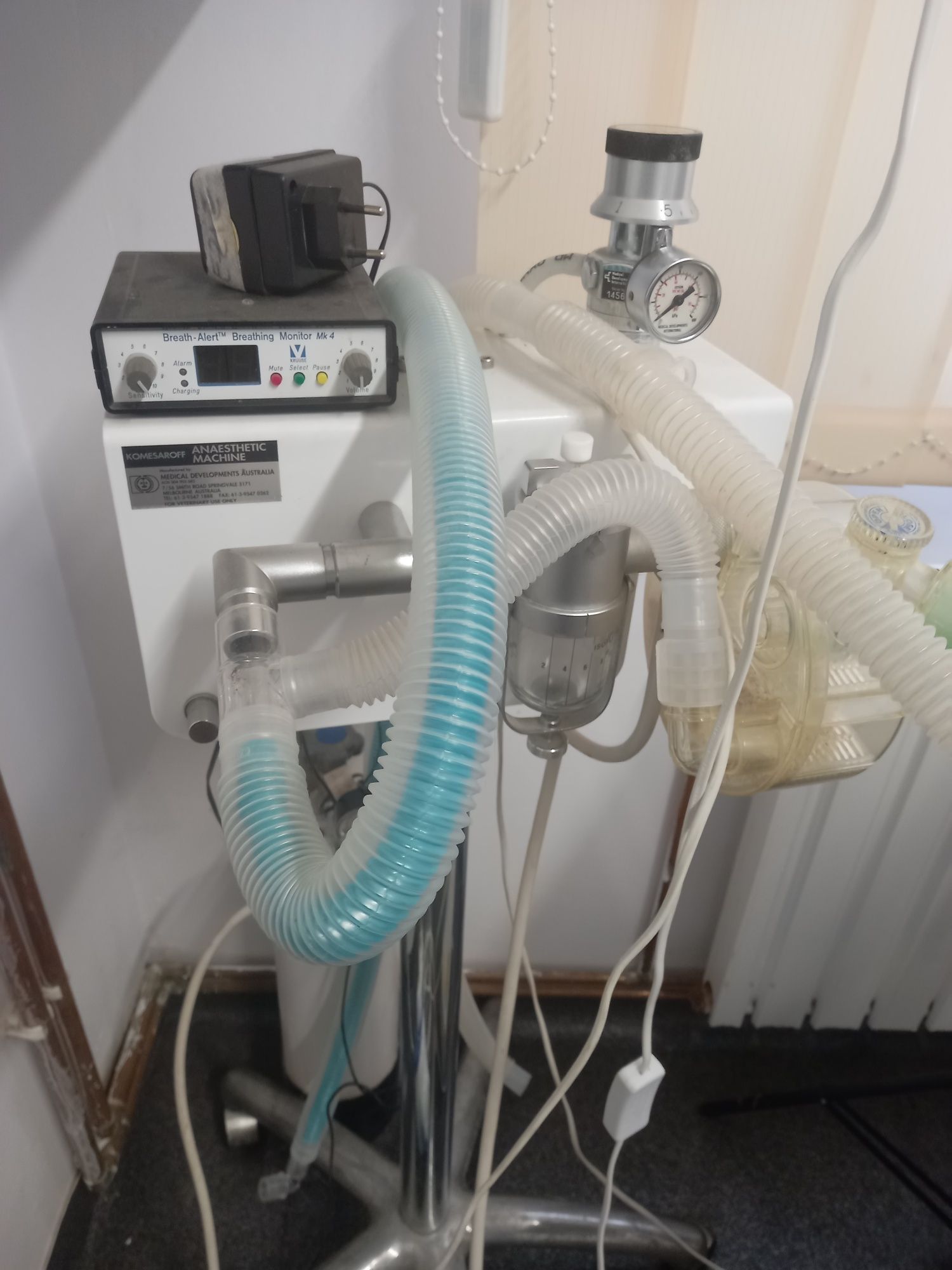 Aparat anestezie inhalatorie komesaroff
