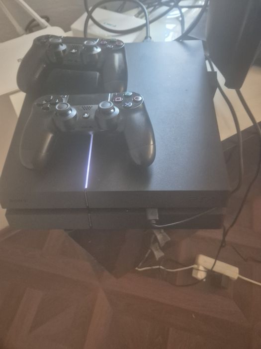 PlayStation 4 Slim Modat