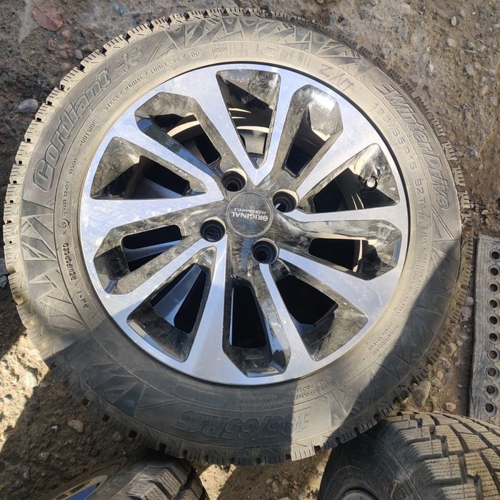 Зимние шины новые