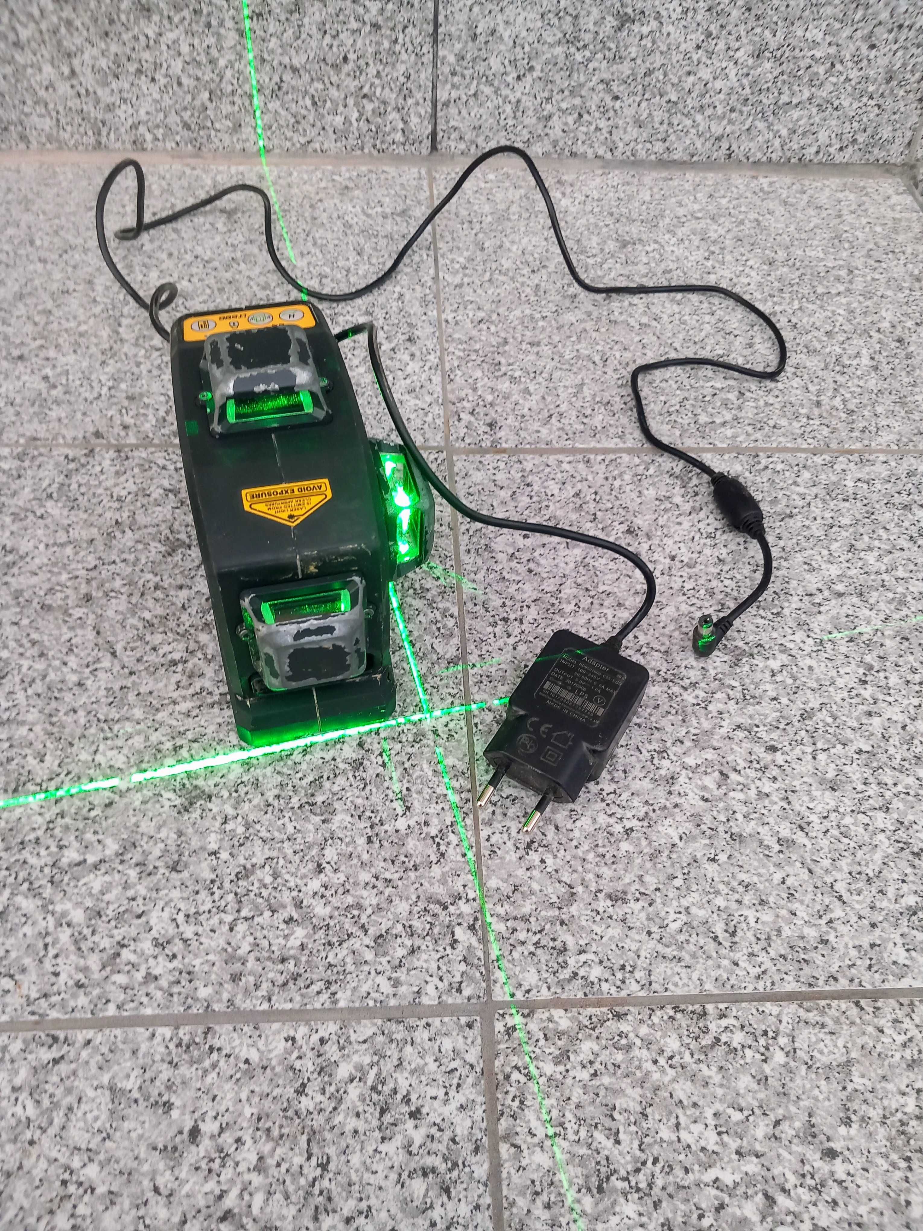 Лазерен нивелир SPECTRA LT 58G