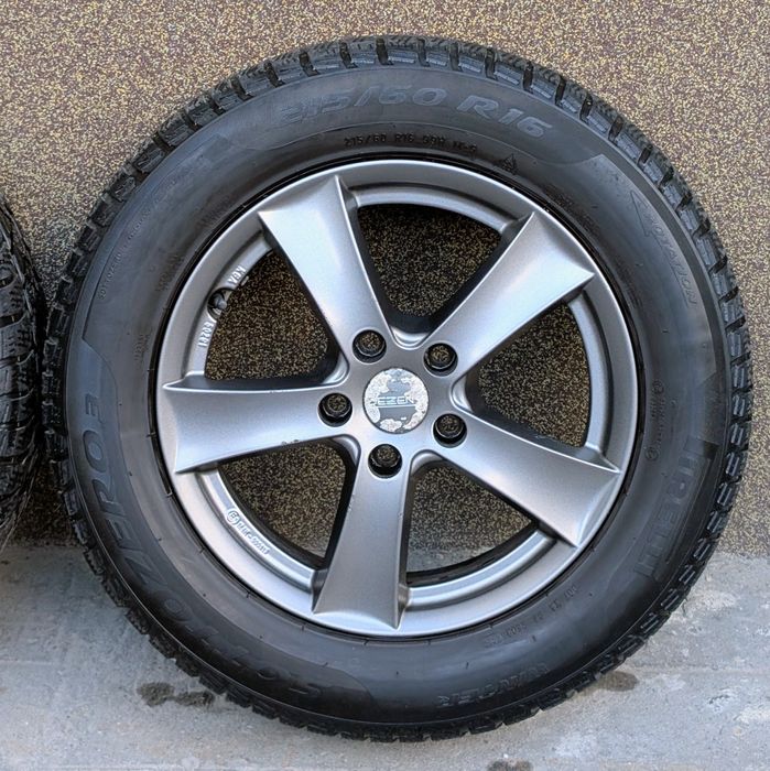 Jante Dezent cu anvelope Pirelli SottoZero 3 Winter 215/65/R16
