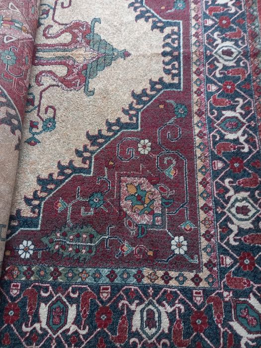 Продаю шерстяные  ковры 2,5х4м,2,5х5м,   1,5х2,5м.  3х4м.,-голубой