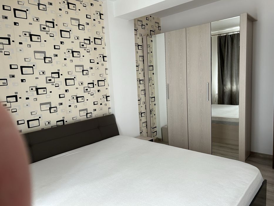 Se inchiriaza apartament cu doua camere