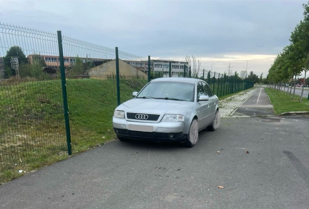 Vând urgent Audi A6 C5  2001