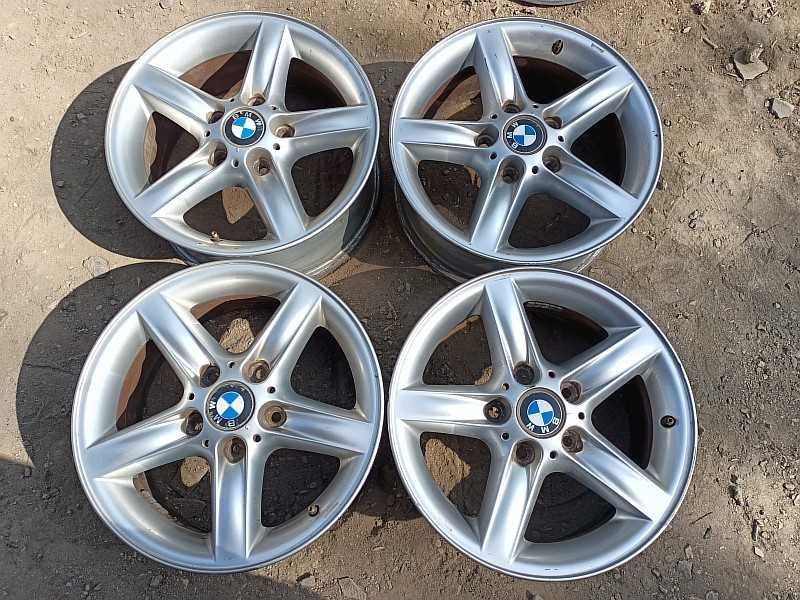 Продам оригинальные легкосплавные диски на автомашину БМВ 3