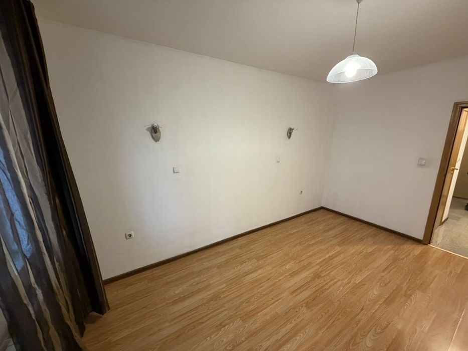 3-стаен в София-Манастирски Ливади площ 120 цена 1300