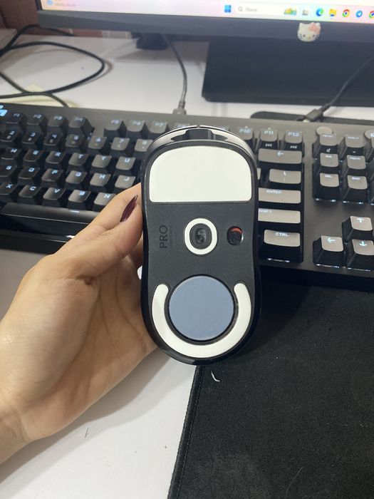 Logitech Pro X Superlight 1 (чёрный цвет)
