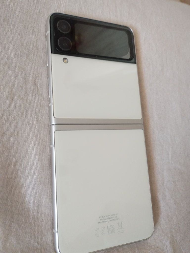 Самсунг Zip Flip3