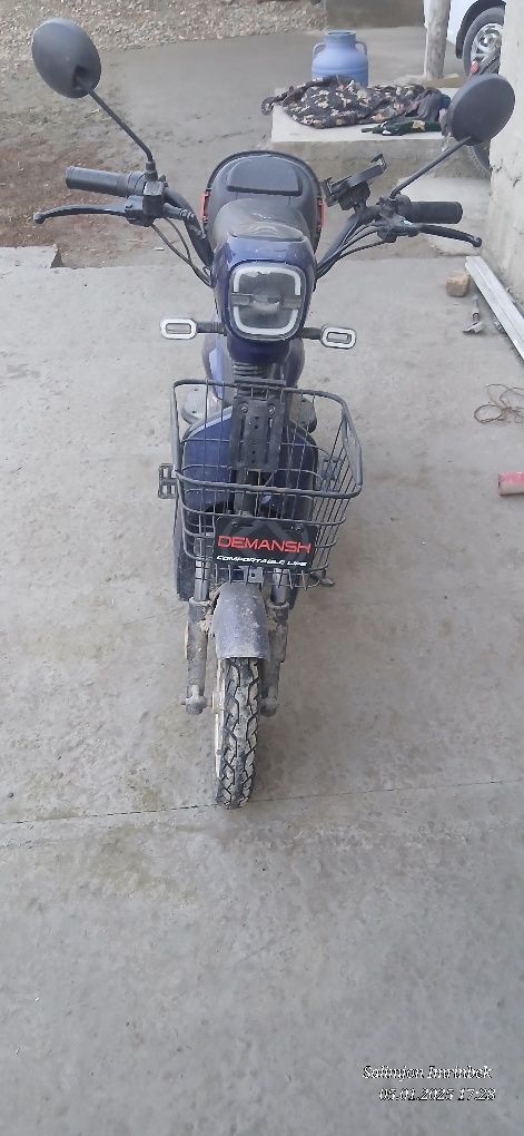 Demansh moto skuter