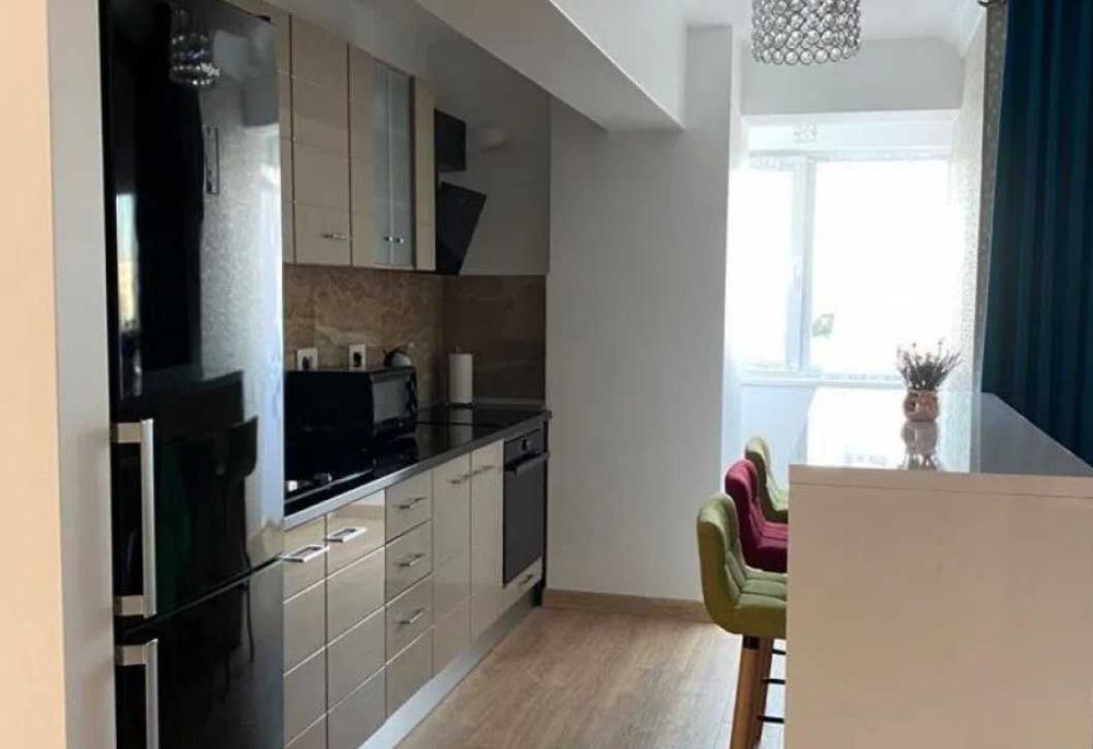 Дава се под наем Четиристаен апартамент в Пловдив, Изгрев - 97 кв.м за 204 € - Снимка #5