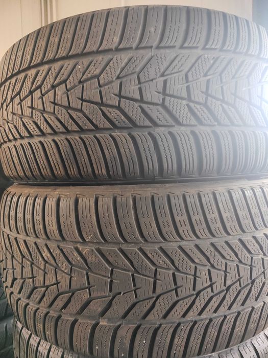 2бр.зимни гуми 255/40/20 Hankook