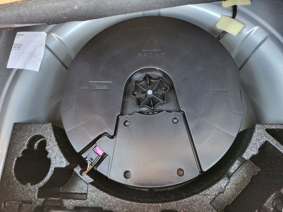 VW UP! 2014 , carte RAR,  garantie