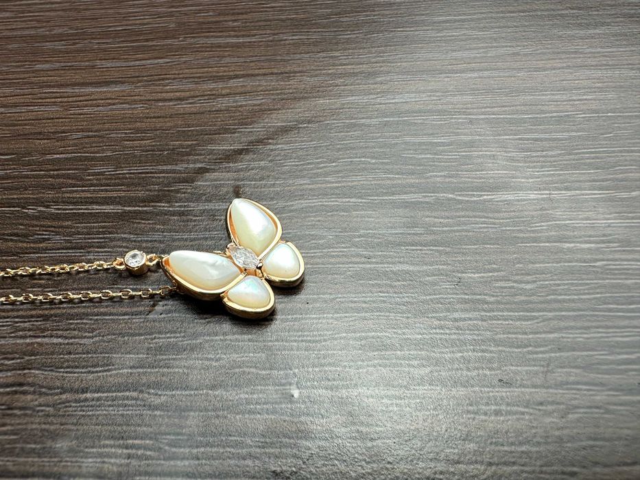 Колие Van Cleef & Arpels – Пеперуда