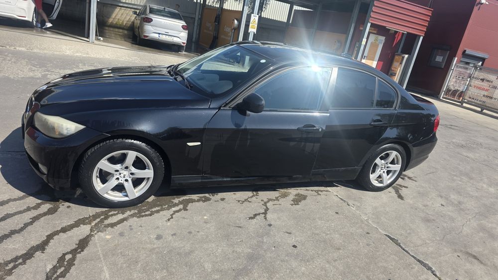 Vand BMW 318i E90 facelift 2009
